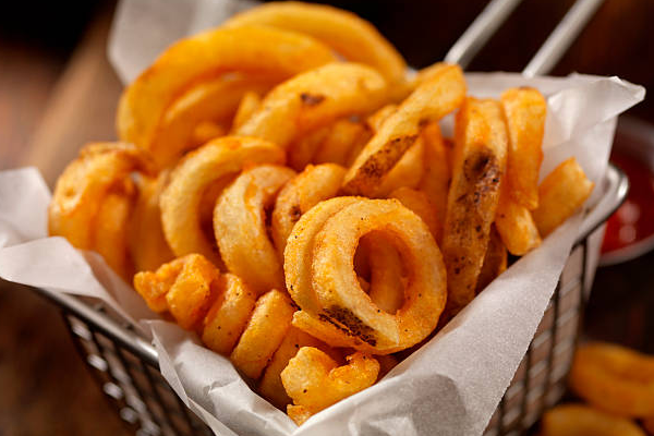 Classic Italian dinner plates available for takeout in Cohasset MA